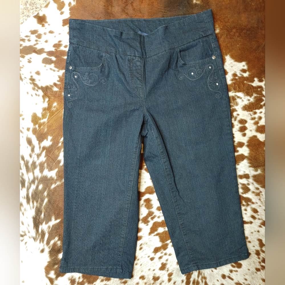 Basic Editions Denim Blue Jean Stretch Pull On Crop Capri Pants, Dark Blue 8
